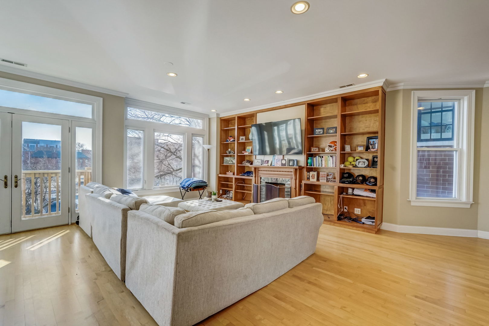 1014 W Montana Street