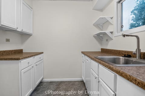 Tiny photo for 880 S 5th Avenue, Kankakee, IL 60901 (MLS # 12717383)
