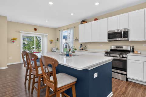Tiny photo for 16156 S Lake View Road, Plainfield, IL 60586 (MLS # 12723492)