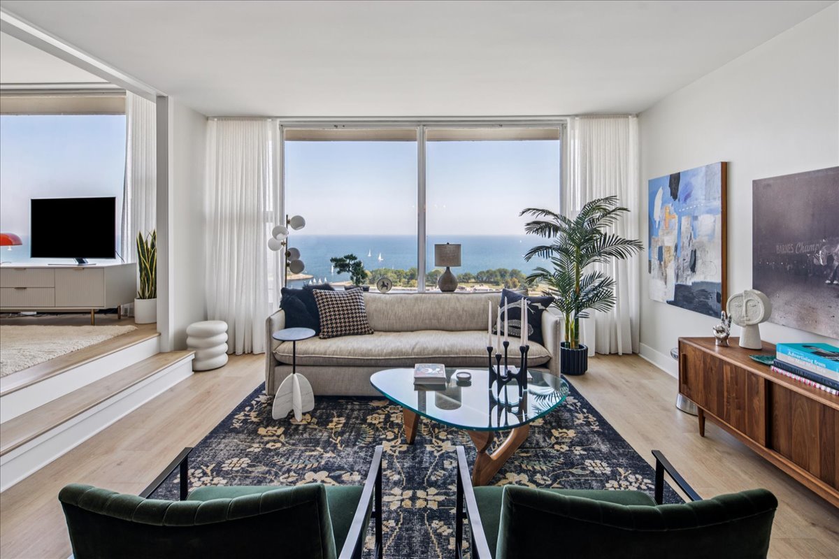 3200 N Lake Shore Drive 2106
