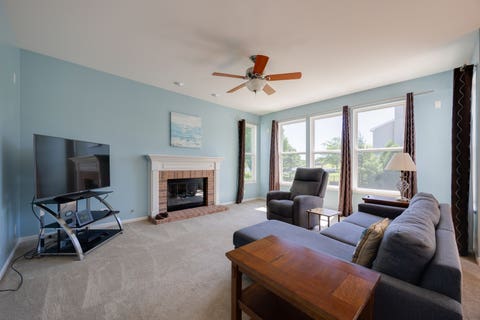 Tiny photo for 1011 Bellows Way, Volo, IL 60073 (MLS # 12677686)