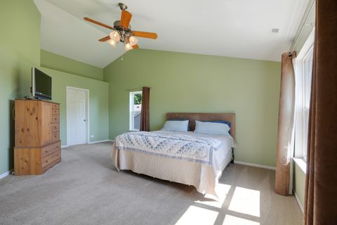 Tiny photo for 1011 Bellows Way, Volo, IL 60073 (MLS # 12677686)
