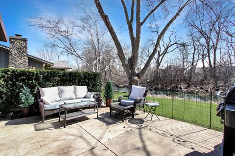 Tiny photo for 1865 Kevin Avenue, Elgin, IL 60123 (MLS # 12593592)