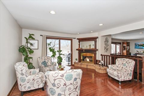 Tiny photo for 1865 Kevin Avenue, Elgin, IL 60123 (MLS # 12593592)