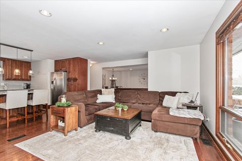 Tiny photo for 1865 Kevin Avenue, Elgin, IL 60123 (MLS # 12593592)