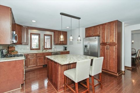 Tiny photo for 1865 Kevin Avenue, Elgin, IL 60123 (MLS # 12593592)