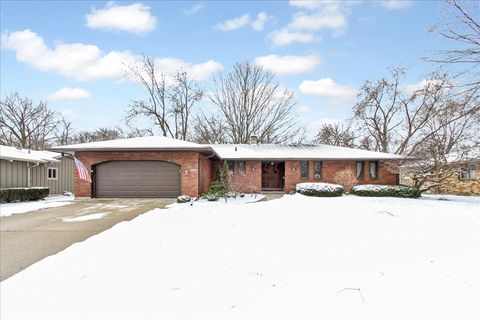 Tiny photo for 1865 Kevin Avenue, Elgin, IL 60123 (MLS # 12593592)