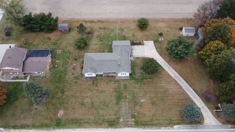 Tiny photo for 1505 N 2000 East Road, Watseka, IL 60970 (MLS # 12505954)