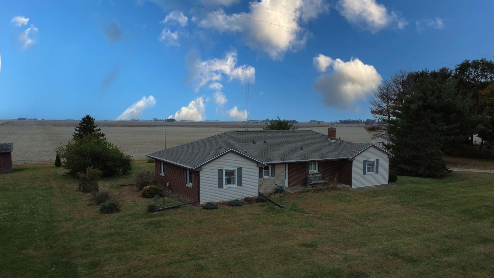 1505 N 2000 East Road