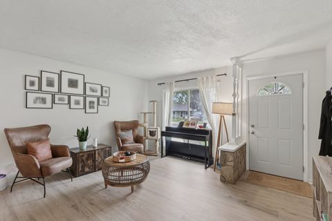 Tiny photo for 417 Beaver Drive, Streamwood, IL 60107 (MLS # 12506693)