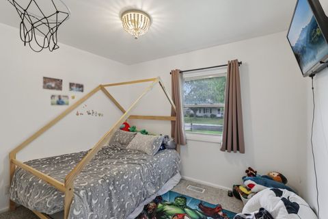 Tiny photo for 417 Beaver Drive, Streamwood, IL 60107 (MLS # 12506693)