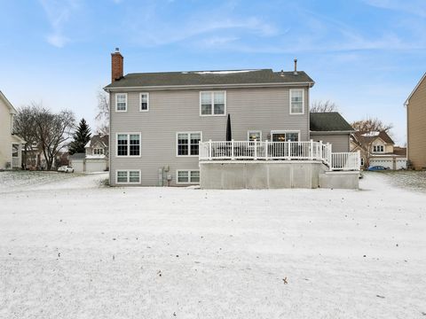 Tiny photo for 1995 Bridlewood Drive, Hoffman Estates, IL 60192 (MLS # 12531503)