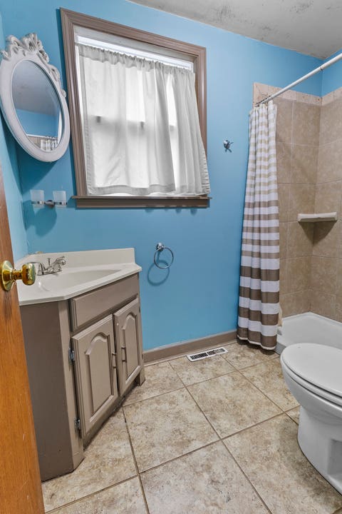 Tiny photo for 207 E Taylor Street, Grant Park, IL 60940 (MLS # 12706604)