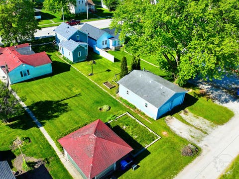 Tiny photo for 207 E Taylor Street, Grant Park, IL 60940 (MLS # 12706604)