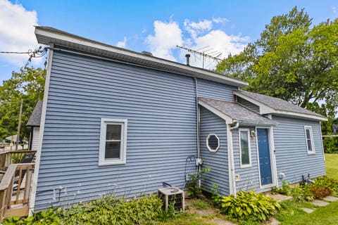 Tiny photo for 207 E Taylor Street, Grant Park, IL 60940 (MLS # 12706604)