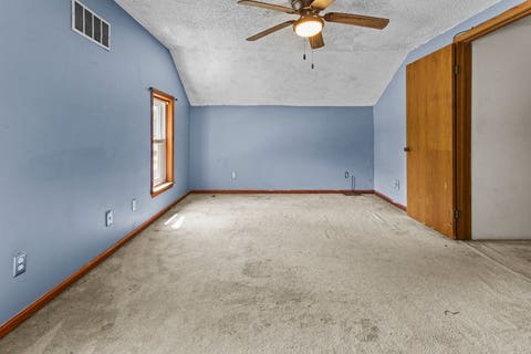 Tiny photo for 207 E Taylor Street, Grant Park, IL 60940 (MLS # 12706604)