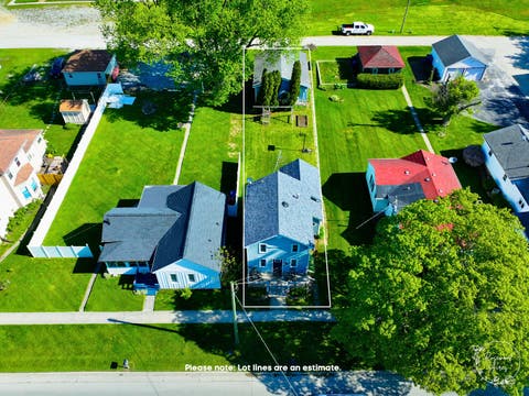 Tiny photo for 207 E Taylor Street, Grant Park, IL 60940 (MLS # 12706604)