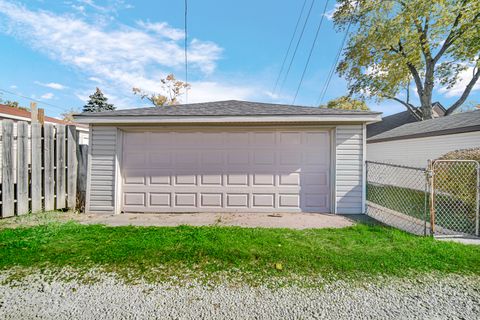 Tiny photo for 9308 Utica Avenue S, Evergreen Park, IL 60805 (MLS # 12512093)