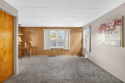 Tiny photo for 9308 Utica Avenue S, Evergreen Park, IL 60805 (MLS # 12512093)