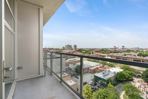 Tiny photo for 1620 S Michigan Avenue #919, Chicago, IL 60616 (MLS # 12718496)