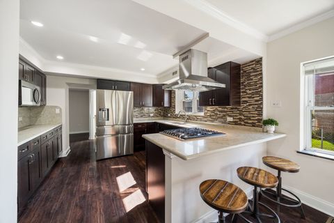 Tiny photo for 7905 Garden Court, Bridgeview, IL 60455 (MLS # 12491286)