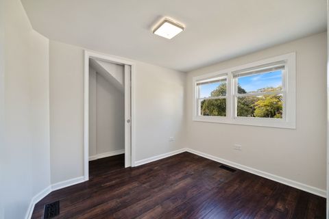 Tiny photo for 7905 Garden Court, Bridgeview, IL 60455 (MLS # 12491286)