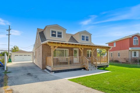 Tiny photo for 7905 Garden Court, Bridgeview, IL 60455 (MLS # 12491286)