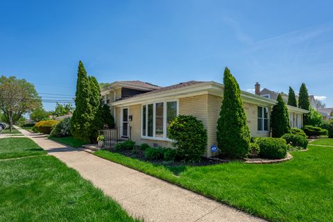 3873 Brummel Street Skokie IL 60076