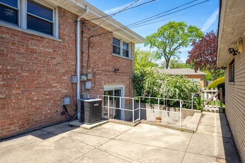 Tiny photo for 3873 Brummel Street, Skokie, IL 60076 (MLS # 12635224)