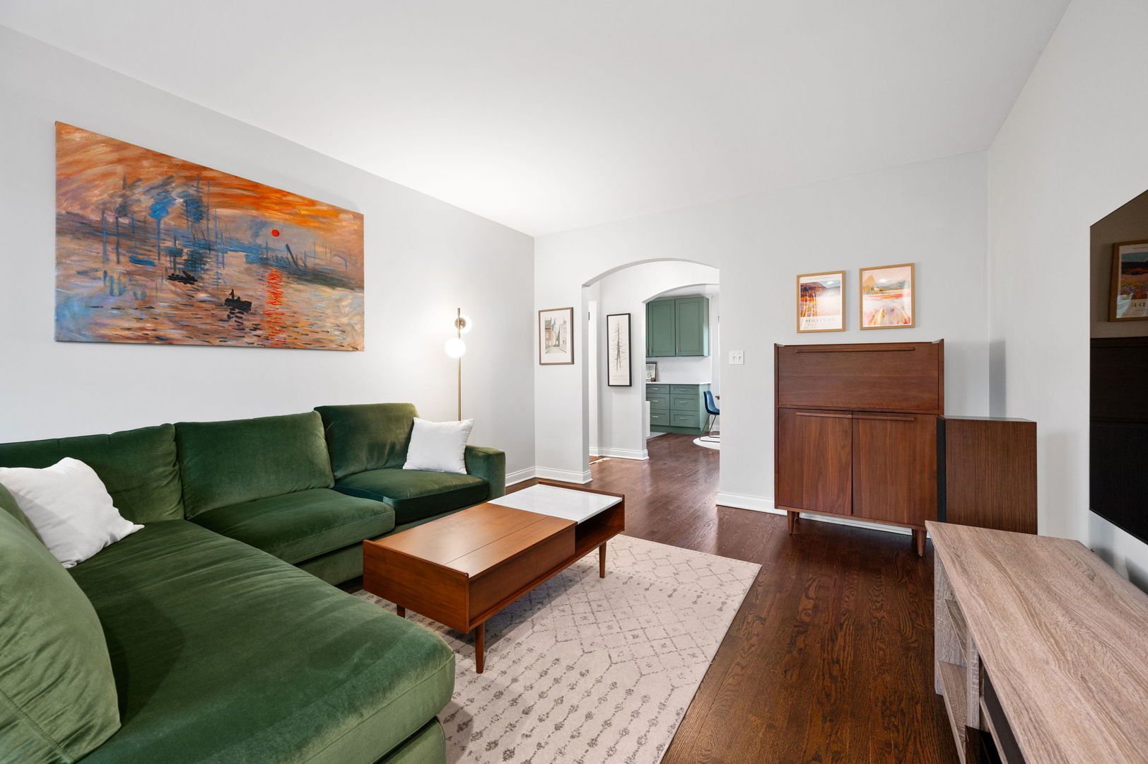 4939 N Wolcott Avenue 3A