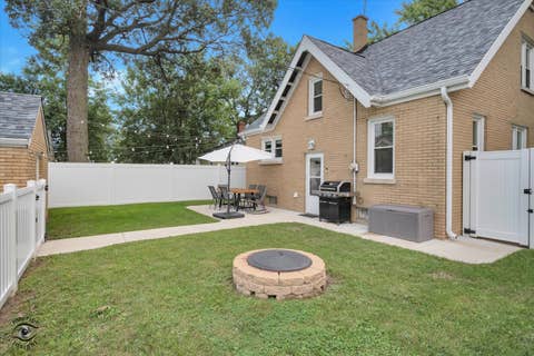 Tiny photo for 719 N Kennedy Drive, Kankakee, IL 60901 (MLS # 12729127)