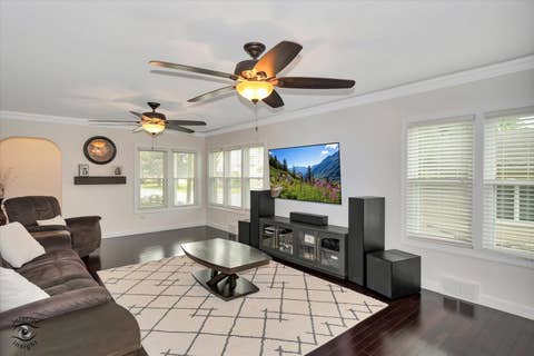 Tiny photo for 719 N Kennedy Drive, Kankakee, IL 60901 (MLS # 12729127)