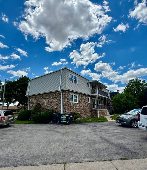 Tiny photo for 4530 Prairie Avenue #C, Brookfield, IL 60513 (MLS # 12682578)