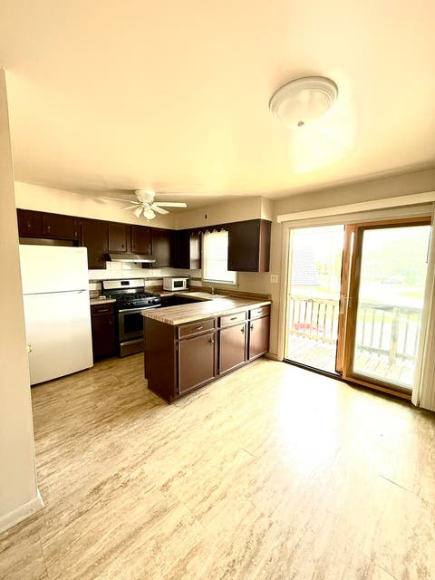 Tiny photo for 4530 Prairie Avenue #C, Brookfield, IL 60513 (MLS # 12682578)