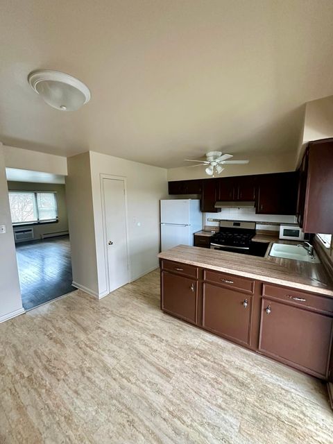 Tiny photo for 4530 Prairie Avenue #C, Brookfield, IL 60513 (MLS # 12682578)