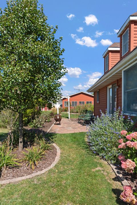 Tiny photo for 120 E Elm Street, Coal City, IL 60416 (MLS # 12469418)