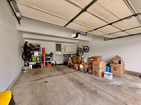 Tiny photo for 1535 Chatfield Court, Roselle, IL 60172 (MLS # 12639239)
