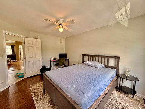 Tiny photo for 1535 Chatfield Court, Roselle, IL 60172 (MLS # 12639239)
