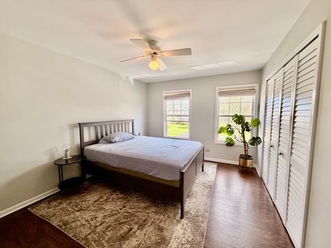 Tiny photo for 1535 Chatfield Court, Roselle, IL 60172 (MLS # 12639239)