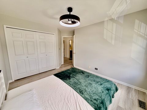 Tiny photo for 1535 Chatfield Court, Roselle, IL 60172 (MLS # 12639239)