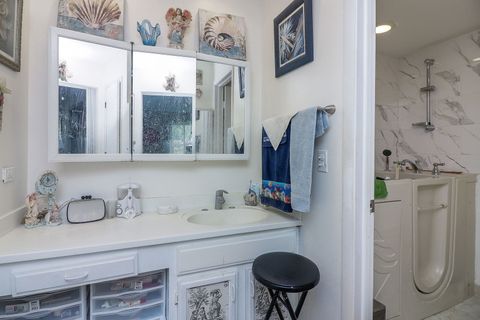 Tiny photo for 301 Lake Hinsdale Drive #106, Willowbrook, IL 60527 (MLS # 12455238)