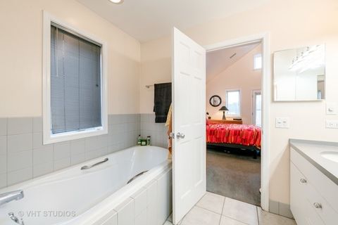 Tiny photo for 1410 E 48th Street, Chicago, IL 60615 (MLS # 12609396)