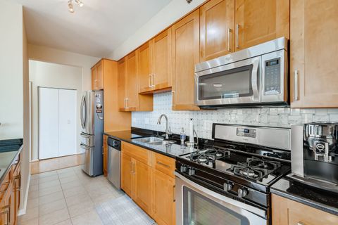 Tiny photo for 330 N Jefferson Street #805, Chicago, IL 60661 (MLS # 12578874)
