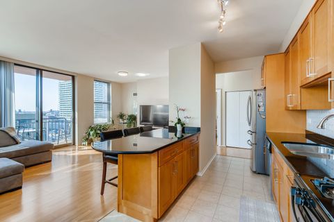Tiny photo for 330 N Jefferson Street #805, Chicago, IL 60661 (MLS # 12578874)
