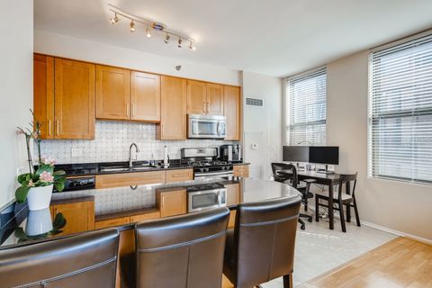 Tiny photo for 330 N Jefferson Street #805, Chicago, IL 60661 (MLS # 12578874)