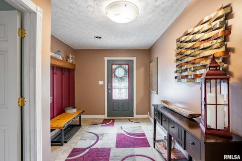 Tiny photo for 622 Dongola Court, Creal Springs, IL 62922 (MLS # QC4267233)