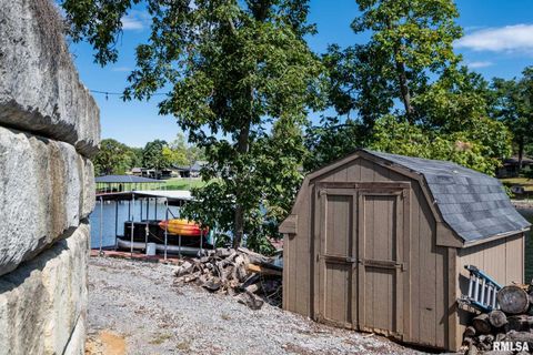 Tiny photo for 622 Dongola Court, Creal Springs, IL 62922 (MLS # QC4267233)