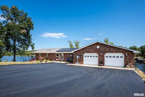 Photo of 622 Dongola Court, Creal Springs, IL 62922 (MLS # QC4267233)