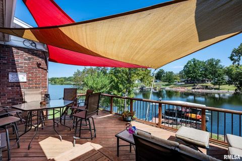 Tiny photo for 622 Dongola Court, Creal Springs, IL 62922 (MLS # QC4267233)