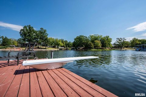 Tiny photo for 622 Dongola Court, Creal Springs, IL 62922 (MLS # QC4267233)